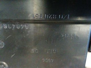 bontott SKODA OCTAVIA II Középső Szellőző