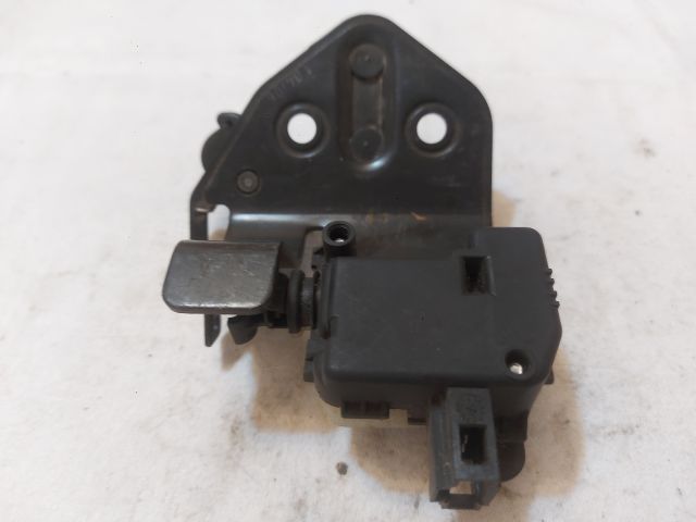 bontott SKODA OCTAVIA II Központizár Motor Csomagtérajtó