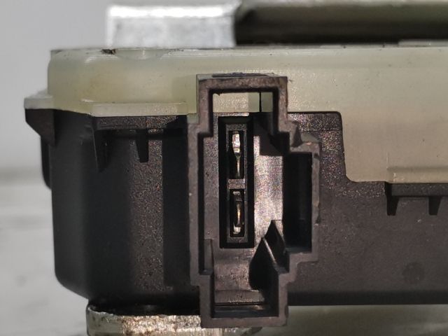 bontott SKODA OCTAVIA II Központizár Motor Csomagtérajtó