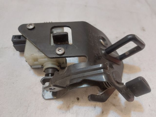 bontott SKODA OCTAVIA II Központizár Motor Csomagtérajtó