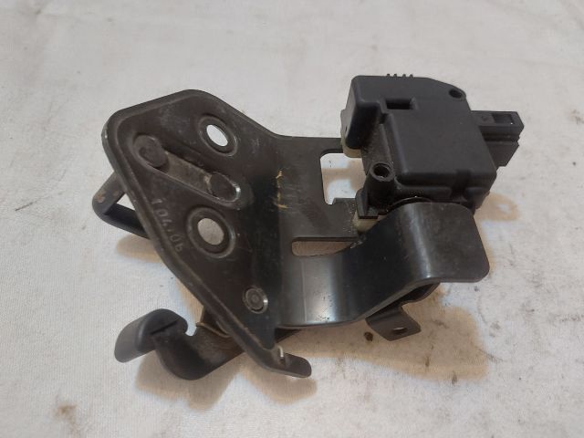 bontott SKODA OCTAVIA II Központizár Motor Csomagtérajtó