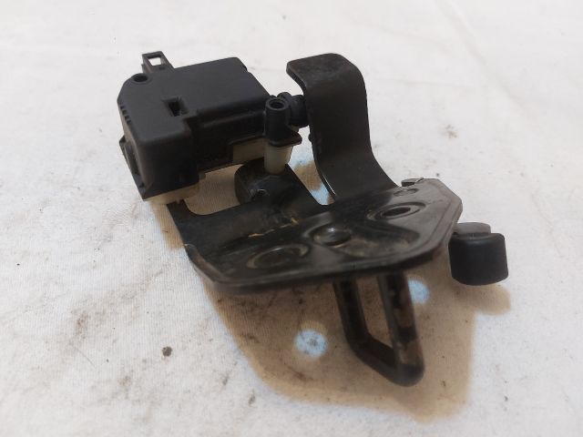 bontott SKODA OCTAVIA II Központizár Motor Csomagtérajtó