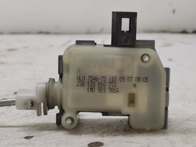 bontott SKODA OCTAVIA II Központizár Motor Tankajtó