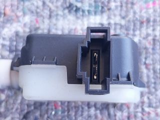 bontott SKODA OCTAVIA II Központizár Motor Tankajtó