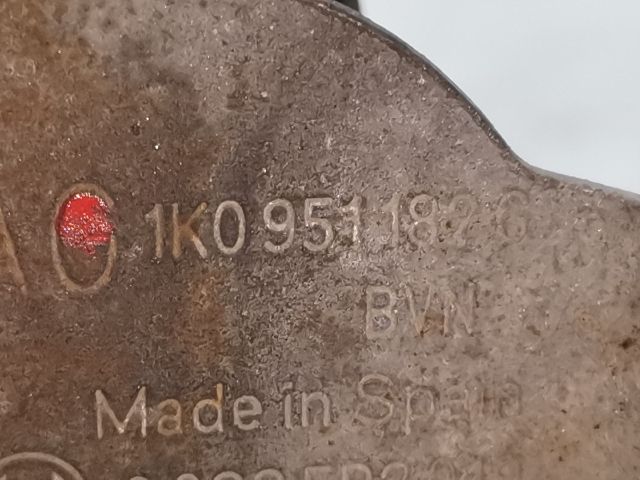 bontott SKODA OCTAVIA II Kürt