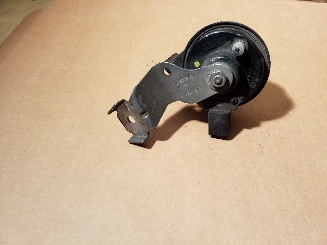 bontott SKODA OCTAVIA II Kürt