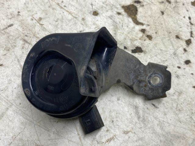 bontott SKODA OCTAVIA II Kürt