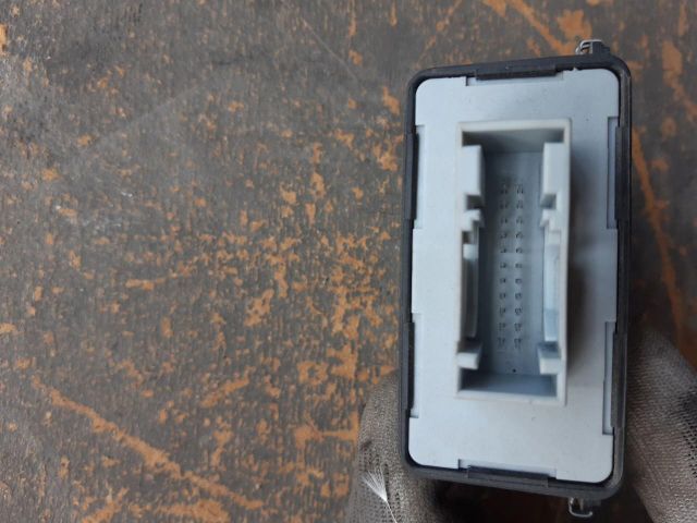 bontott SKODA OCTAVIA II Lámpa Vezérlő