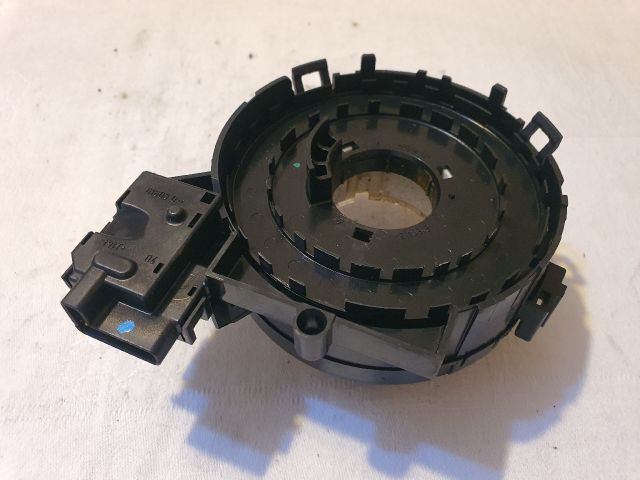 bontott SKODA OCTAVIA II Légzsák Átvezető Szalagkábel