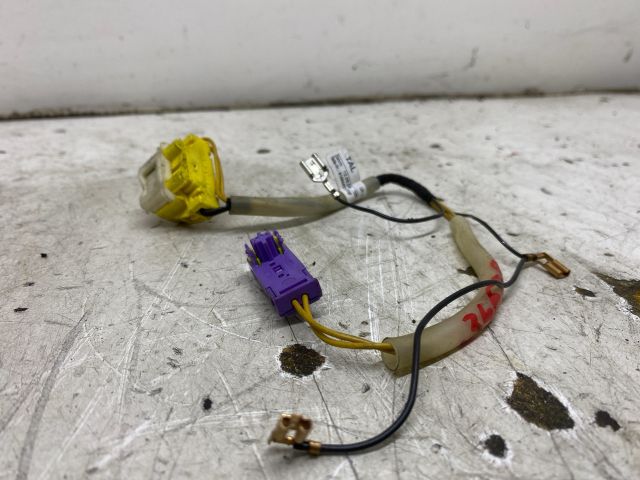 bontott SKODA OCTAVIA II Légzsák Átvezető Szalagkábel