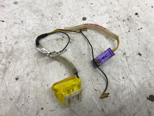 bontott SKODA OCTAVIA II Légzsák Átvezető Szalagkábel