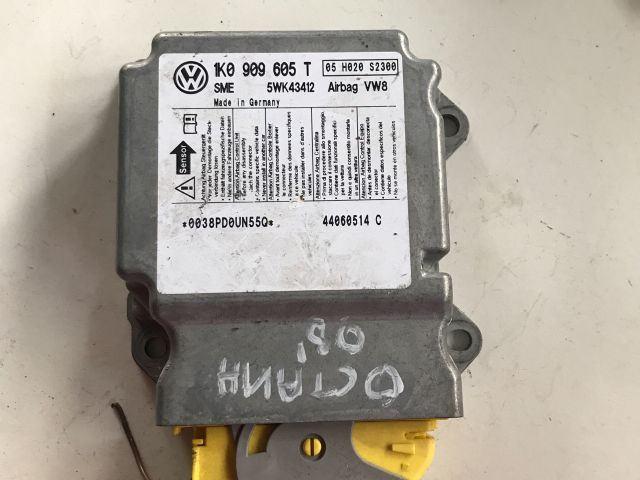 bontott SKODA OCTAVIA II Légzsák Elektronika