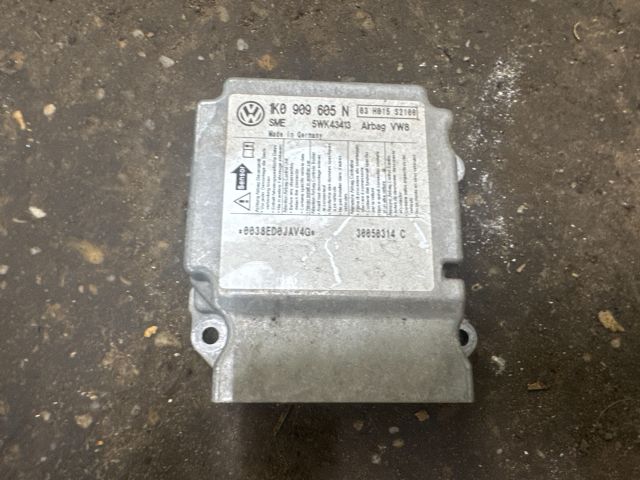 bontott SKODA OCTAVIA II Légzsák Elektronika