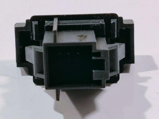 bontott SKODA OCTAVIA II Légzsák Kapcsoló