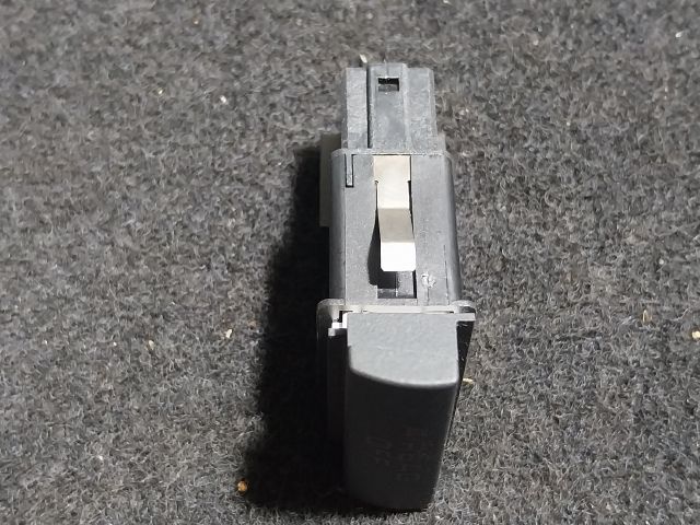 bontott SKODA OCTAVIA II Légzsák Kapcsoló