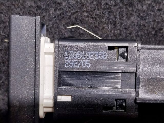 bontott SKODA OCTAVIA II Légzsák Kapcsoló