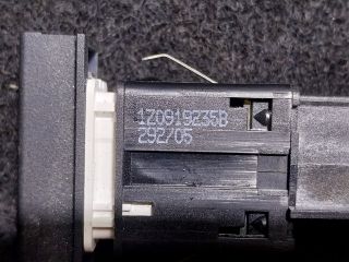 bontott SKODA OCTAVIA II Légzsák Kapcsoló