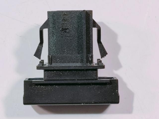 bontott SKODA OCTAVIA II Légzsák Kapcsoló