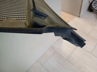 bontott SKODA OCTAVIA II Levélrács