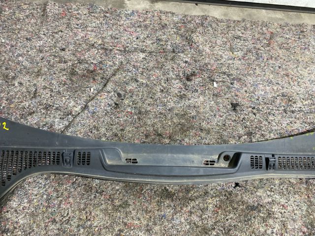 bontott SKODA OCTAVIA II Levélrács