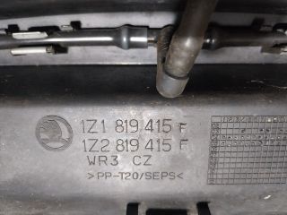 bontott SKODA OCTAVIA II Levélrács