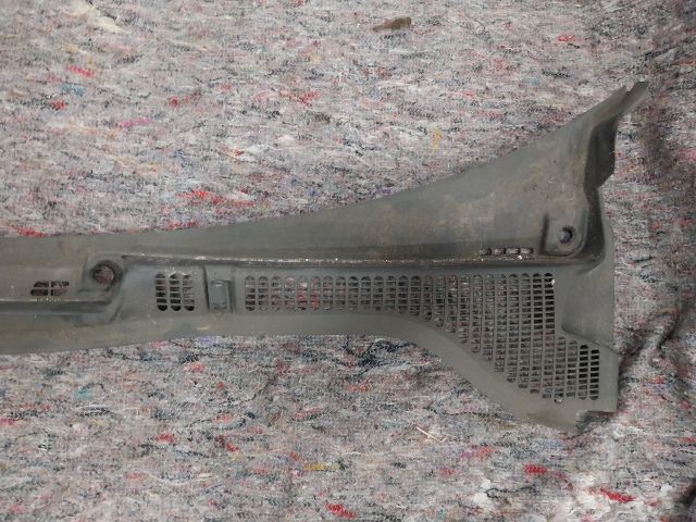 bontott SKODA OCTAVIA II Levélrács