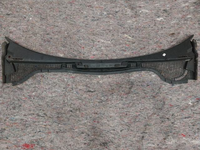 bontott SKODA OCTAVIA II Levélrács