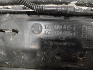 bontott SKODA OCTAVIA II Levélrács