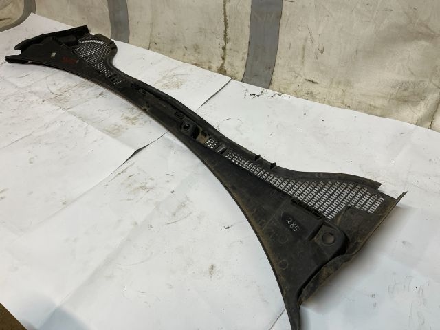 bontott SKODA OCTAVIA II Levélrács