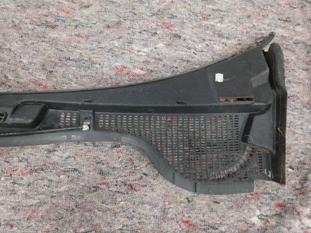 bontott SKODA OCTAVIA II Levélrács