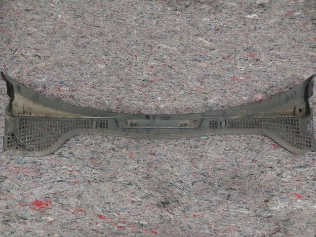 bontott SKODA OCTAVIA II Levélrács