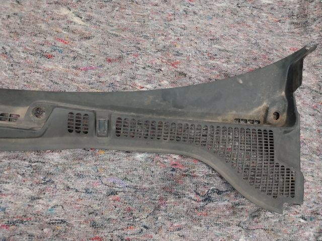 bontott SKODA OCTAVIA II Levélrács