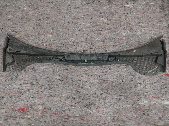 bontott SKODA OCTAVIA II Levélrács