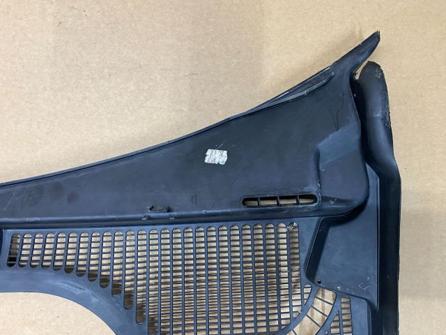 bontott SKODA OCTAVIA II Levélrács