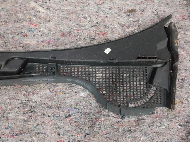 bontott SKODA OCTAVIA II Levélrács