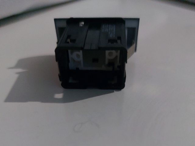 bontott SKODA OCTAVIA II Menetstabilizátor Kapcsoló