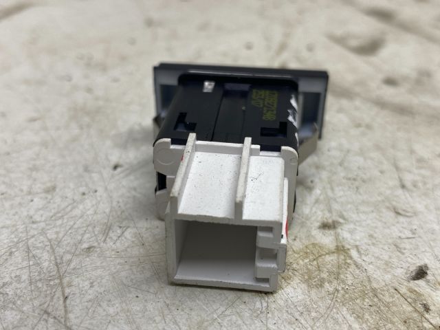 bontott SKODA OCTAVIA II Menetstabilizátor Kapcsoló