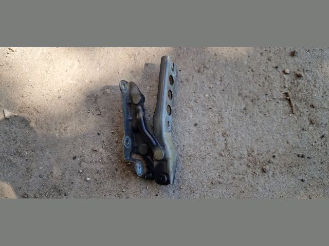 bontott SKODA OCTAVIA II Motorháztető Bal Zsanér