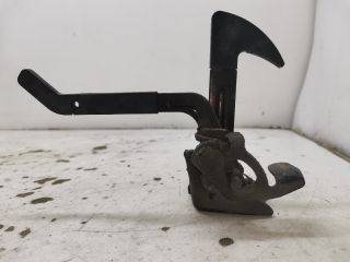 bontott SKODA OCTAVIA II Motorháztető Biztonsági Kampó