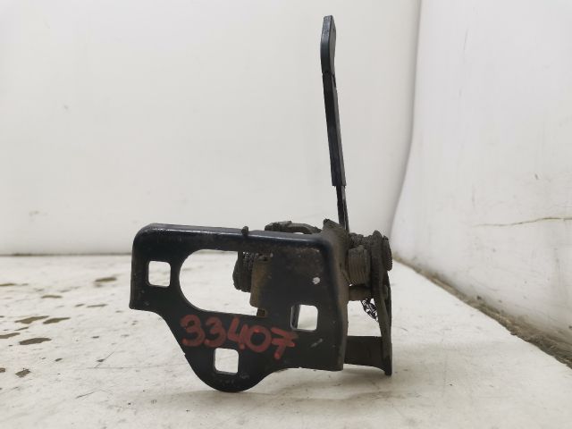 bontott SKODA OCTAVIA II Motorháztető Biztonsági Kampó