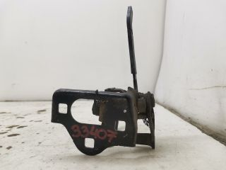 bontott SKODA OCTAVIA II Motorháztető Biztonsági Kampó