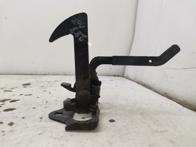 bontott SKODA OCTAVIA II Motorháztető Biztonsági Kampó