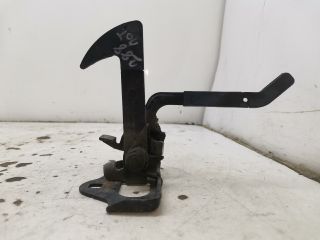 bontott SKODA OCTAVIA II Motorháztető Biztonsági Kampó