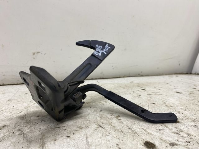 bontott SKODA OCTAVIA II Motorháztető Biztonsági Kampó