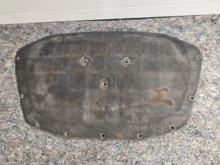 bontott SKODA OCTAVIA II Motorháztető Szigetelés