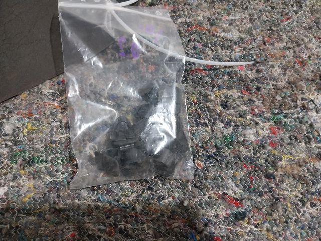 bontott SKODA OCTAVIA II Motorháztető Szigetelés