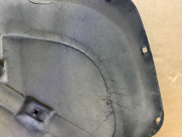 bontott SKODA OCTAVIA II Motorháztető Szigetelés