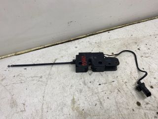 bontott SKODA OCTAVIA II Motorháztető Zárszerkezet