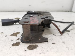 bontott SKODA OCTAVIA II Motorháztető Zárszerkezet