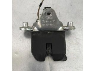 bontott SKODA OCTAVIA II Motorháztető Zárszerkezet